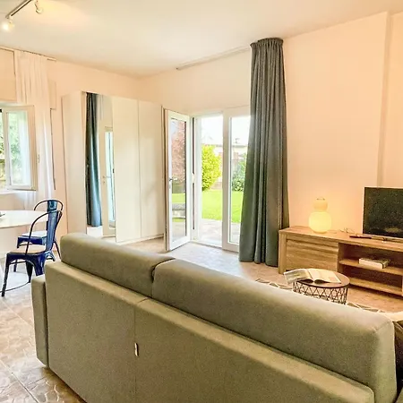 Danina By Interhome * اباديا لاريانا